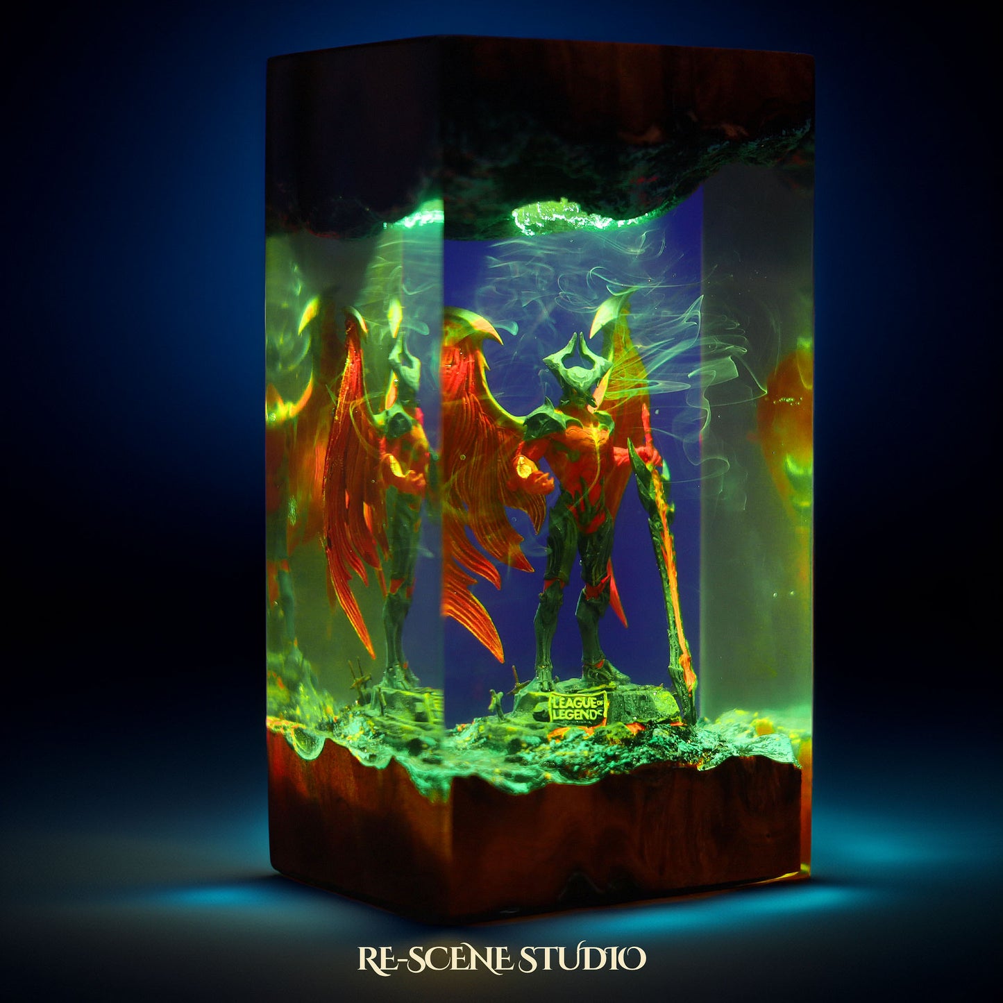 Aatrox Resin Lamp - League of Legends