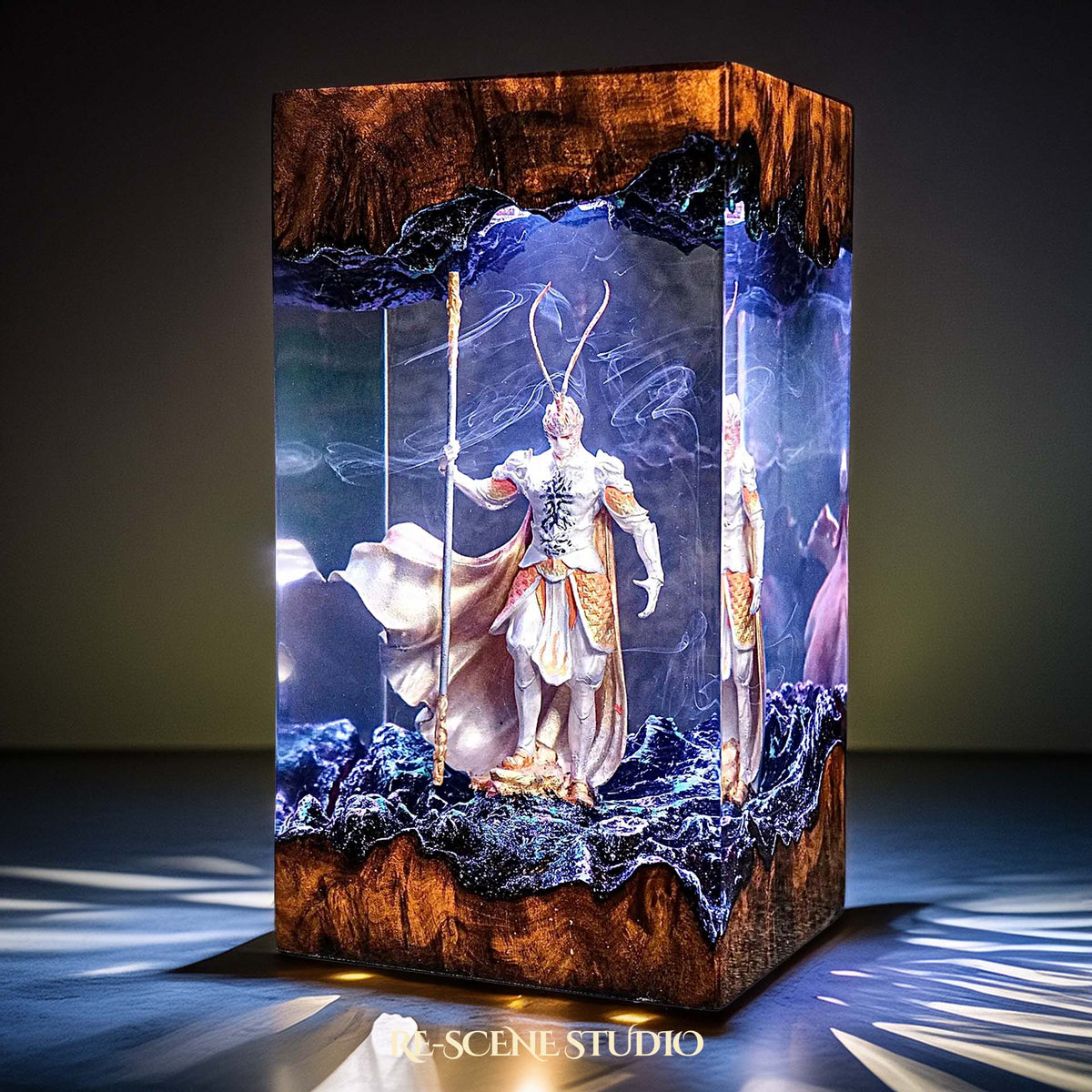 Wukong Resin Lamp V2, detailed display