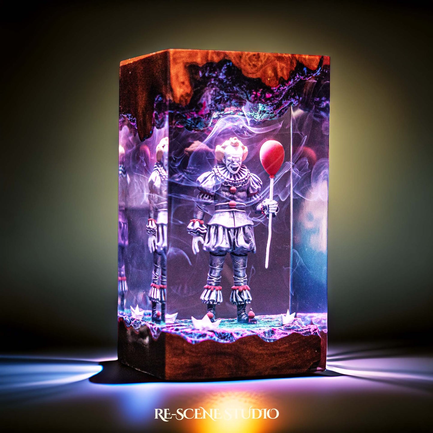 Pennywise Resin Lamp — Side Profile View | Handmade Pop-Culture Resin Art, Perfect Themed Gift