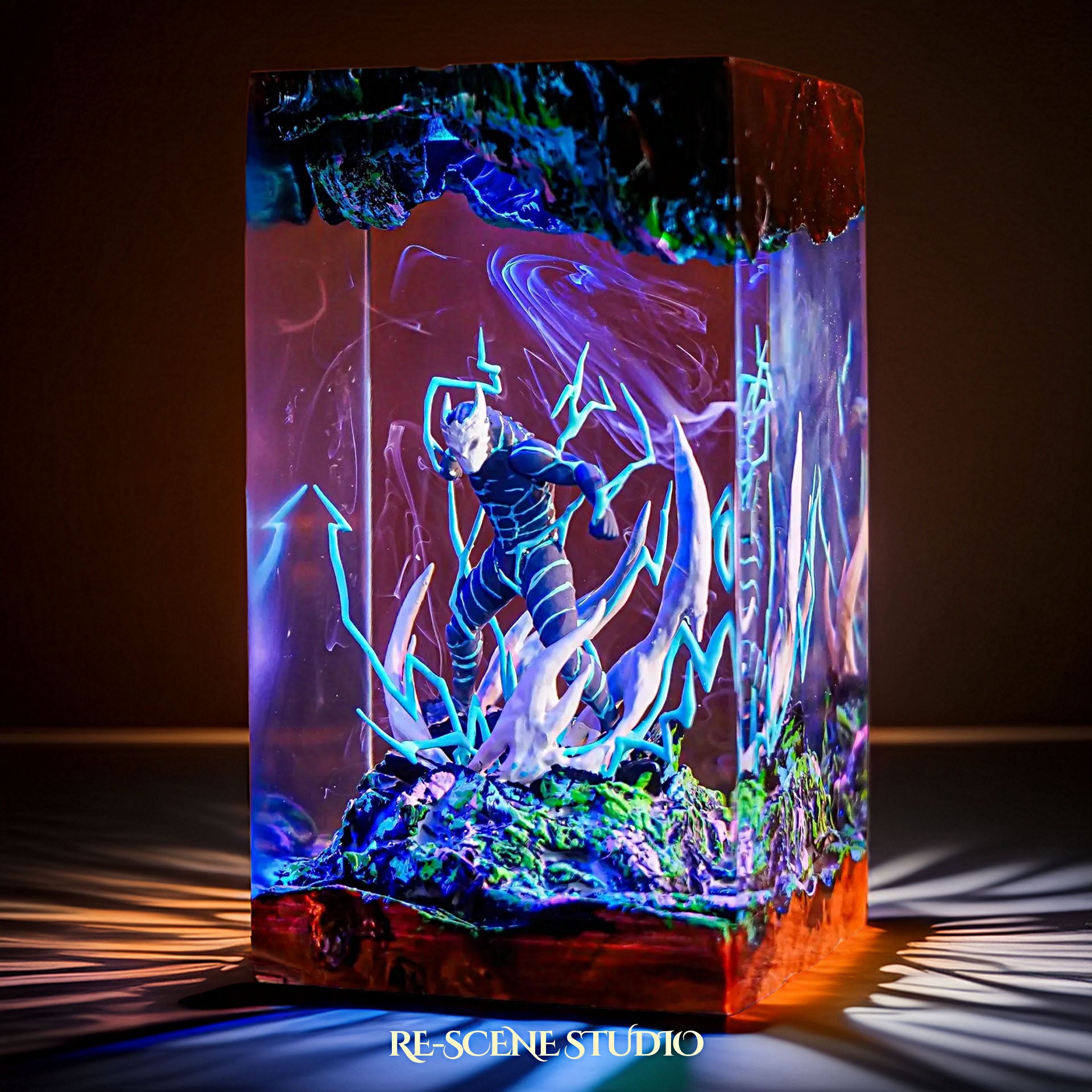 Premium K.aiju N.o. 8 Resin Lamp — Artisan Epoxy Resin LED Decor