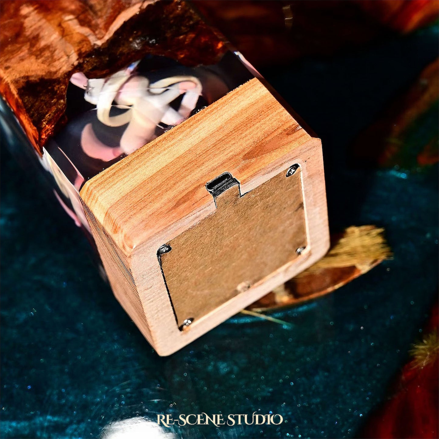 Sylveon Resin Epoxy Lamp Multicolor / Size XL: 16 x 7 x 7 (cm) – Handmade Resin Lamp by Rescene Studio | Rescene Studio