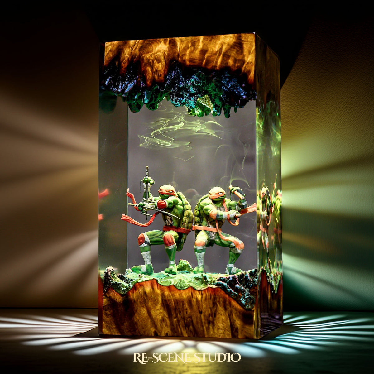 Raphael & Michelangelo Resin Lamp, detailed display