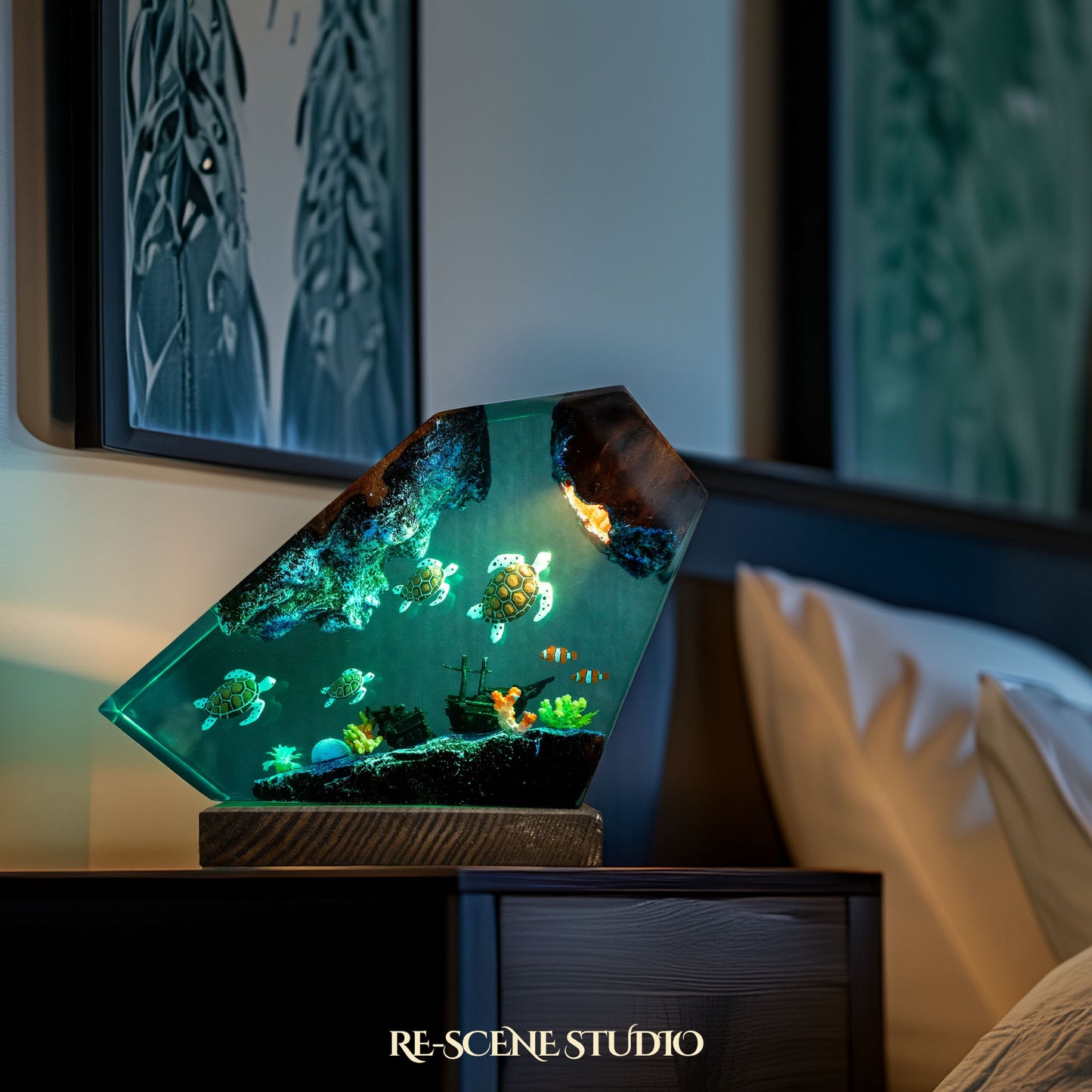 Sea Turtles & Clownfish Resin Lamp
