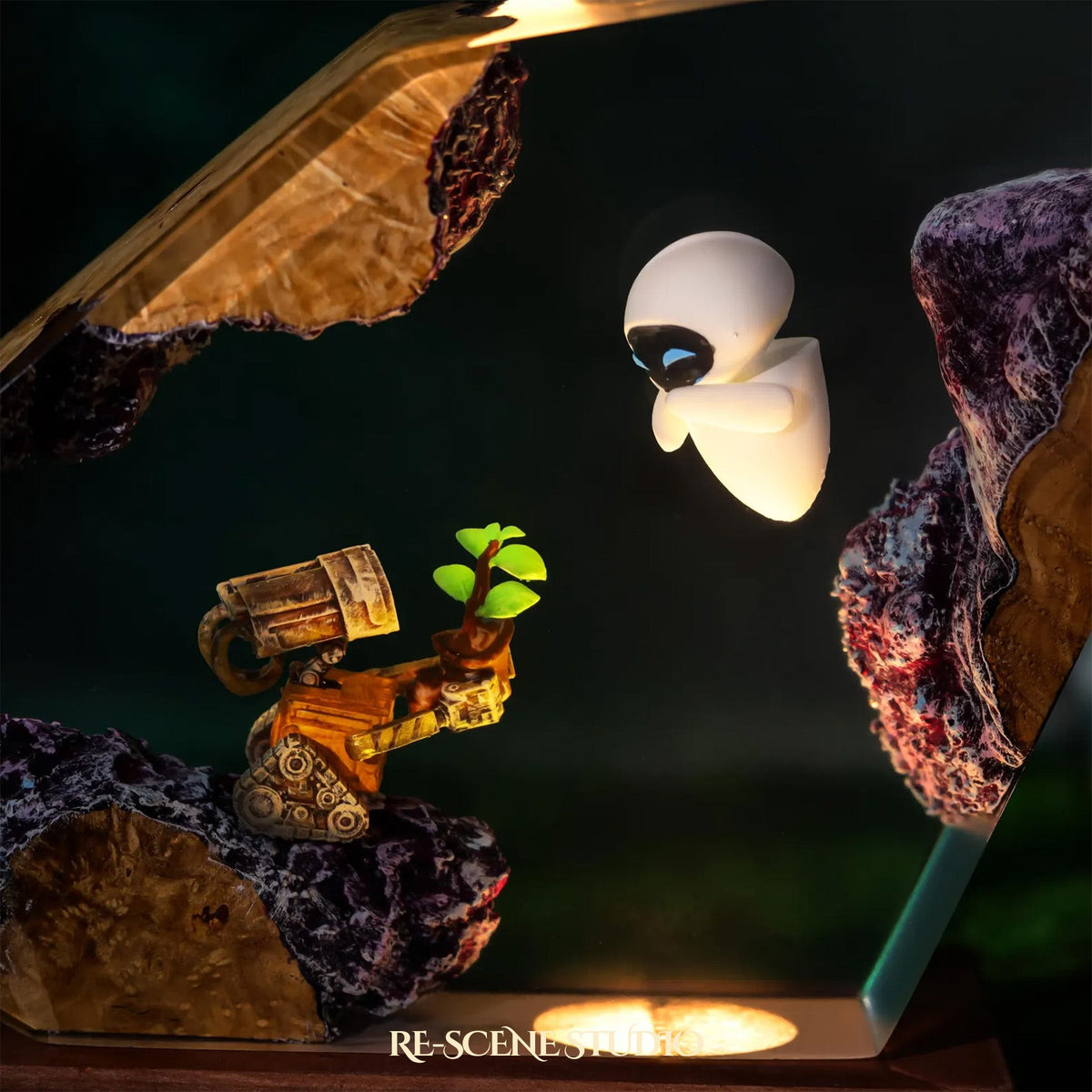 Disney gift idea, the WALL-E & EVE Resin Lamp with color-changing RGB lighting