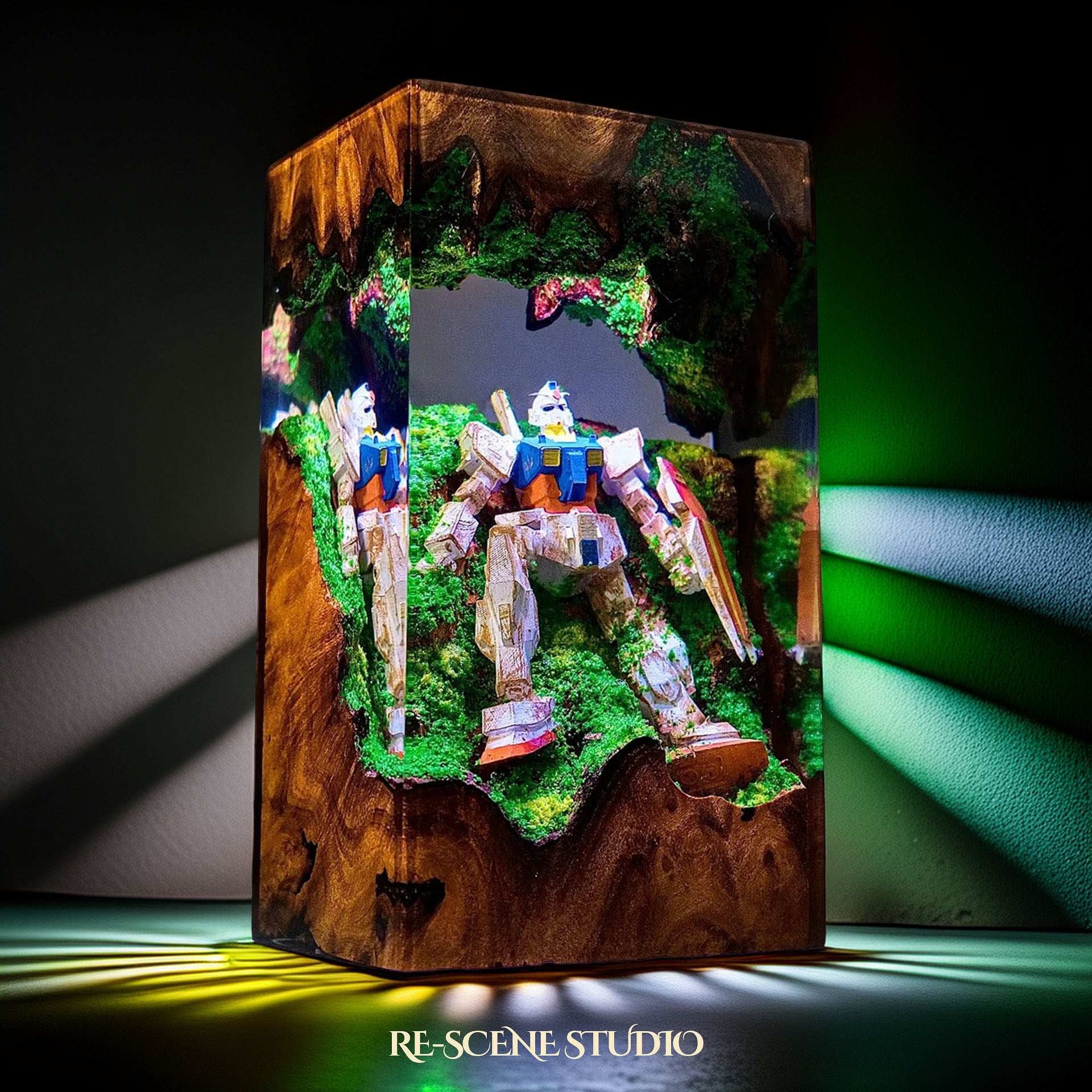 Mecha Pilot Armor Resin Lamp — Handcrafted Epoxy Resin LED Lamp | Unique Ambient Decor & Collector's Gift