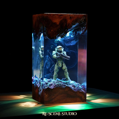 Master Chief Resin Lamp - Halo