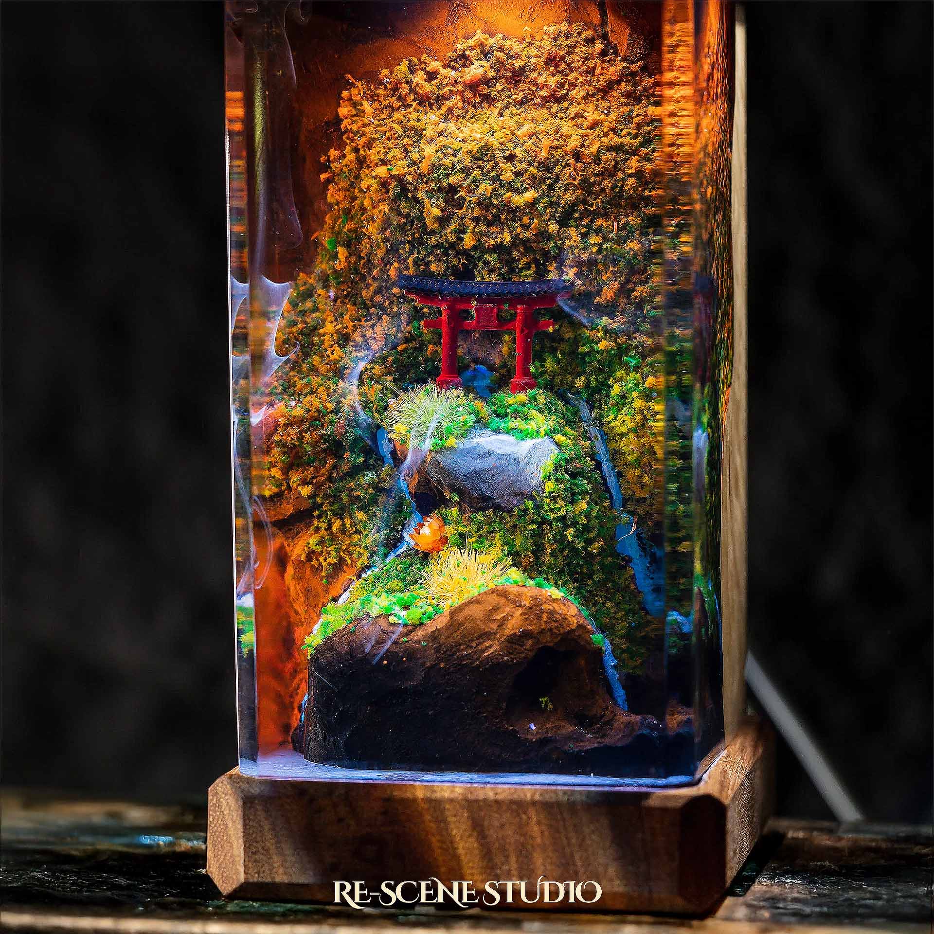 Torii Gate Autumn Resin Epoxy Lamp Multicolor / Size M: 6 x 6 x 12 (cm) – Handmade Epoxy Resin Lamp by Rescene Studio | Rescene Studio