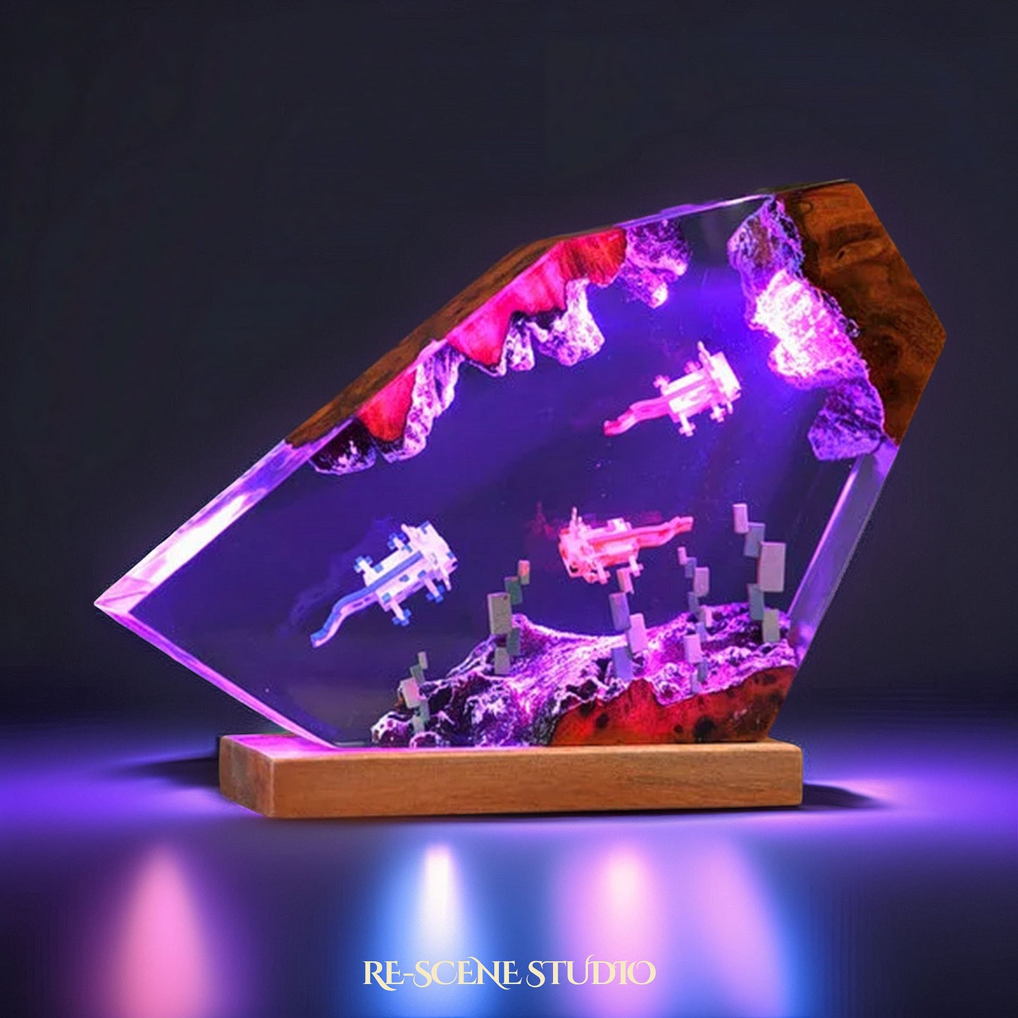 Pink Aquatic Salamander Resin Lamp — Handcrafted Epoxy Resin LED Lamp | Unique Ambient Decor & Collector's Gift