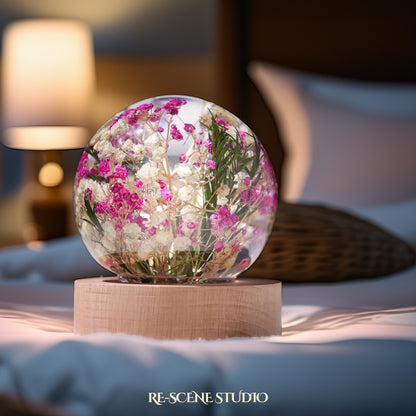Baby's Breath Sphere Resin Lamp Flower Only / No Engraving – Handmade Epoxy Resin Lamp by Rescene Studio | Rescene Studio