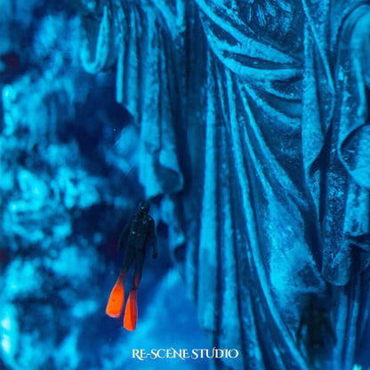 Blue Jesus Resin Epoxy Lamp Multicolor / Size L: 9 x 13 (cm) – Handmade Resin Lamp by Rescene Studio | Rescene Studio