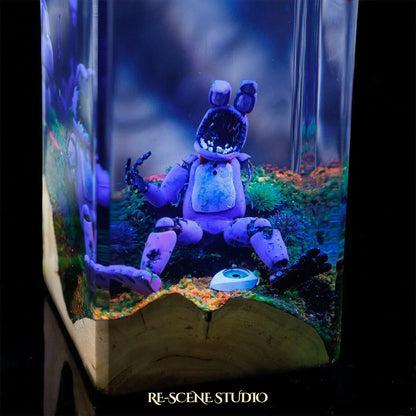 Bonnie Grassfield Resin Epoxy Lamp Multicolor / Size XL: 8.5 x 8.5 x 16 (cm) – Handmade Resin Lamp by Rescene Studio | Rescene Studio