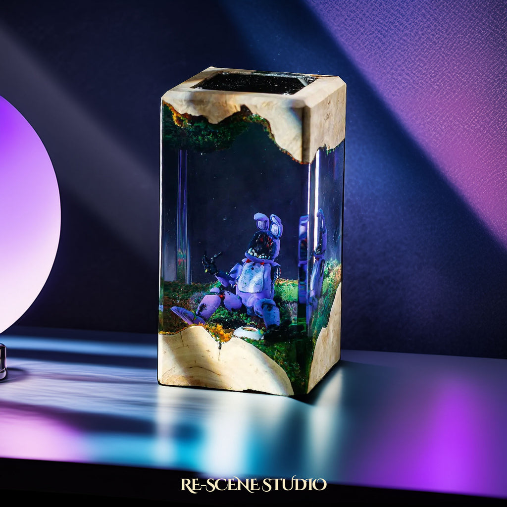 Bonnie Grassfield Resin Epoxy Lamp Multicolor / Size XL: 8.5 x 8.5 x 16 (cm) – Handmade Epoxy Resin Lamp by Rescene Studio | Rescene Studio