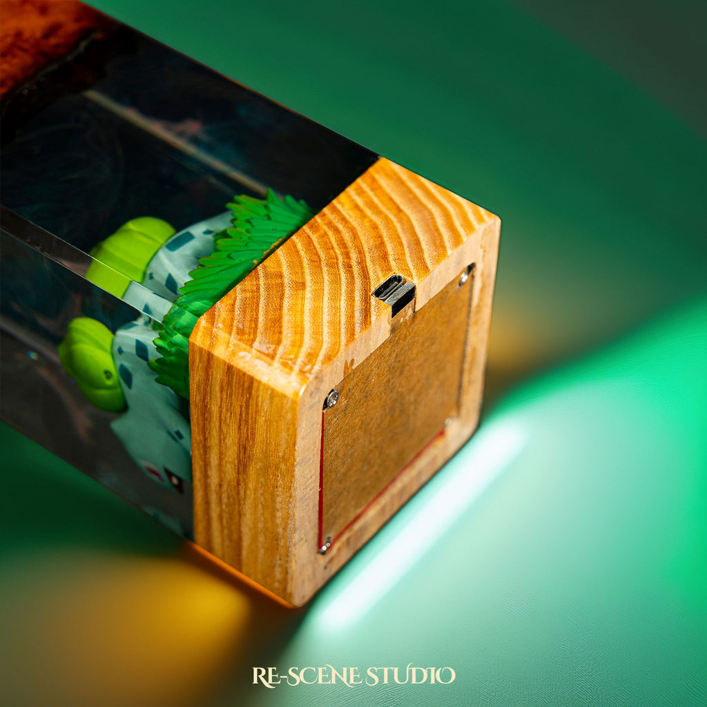 Bulbasaur Resin Epoxy Lamp Multicolor / Size XL: 16 x 7 x 7 (cm) – Handmade Epoxy Resin Lamp by Rescene Studio | Rescene Studio