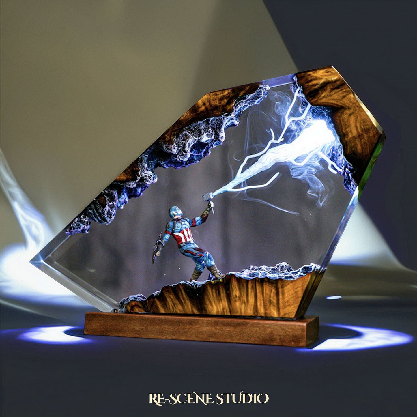 Captain America Resin Lamp 02 - Marvel