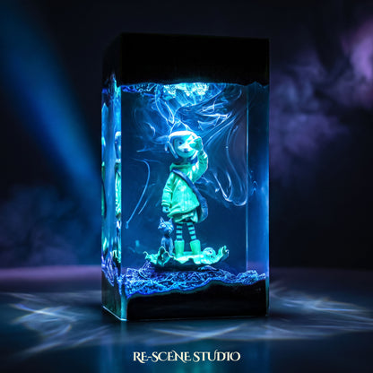 Close look at the Coraline Resin Lamp V2, a handcrafted epoxy resin LED lamp
