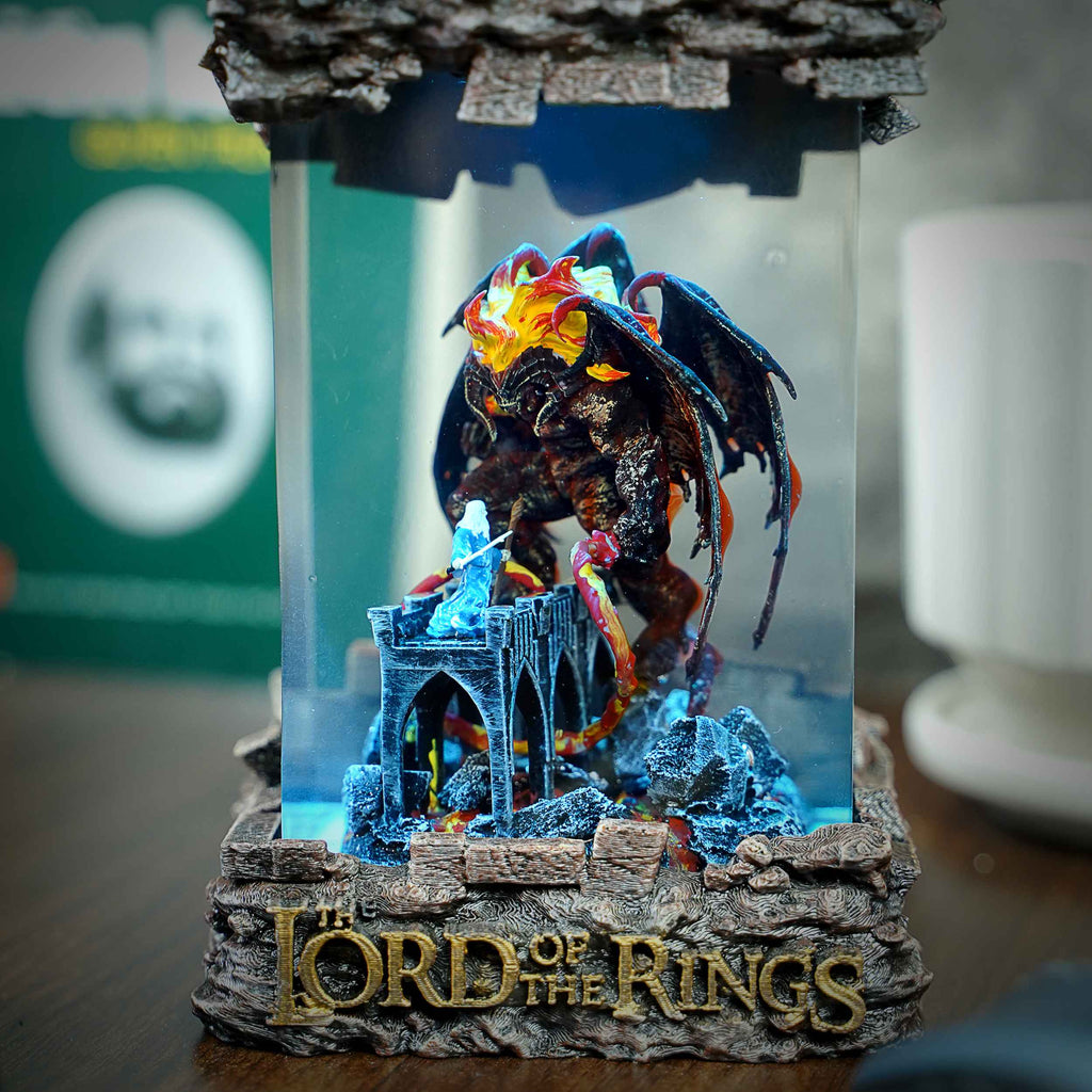 Balrog vs Gandalf Resin Lamp – The Lord of the Rings Multicolor / Size M – Handmade Epoxy Resin Lamp by Rescene Studio | Rescene Studio