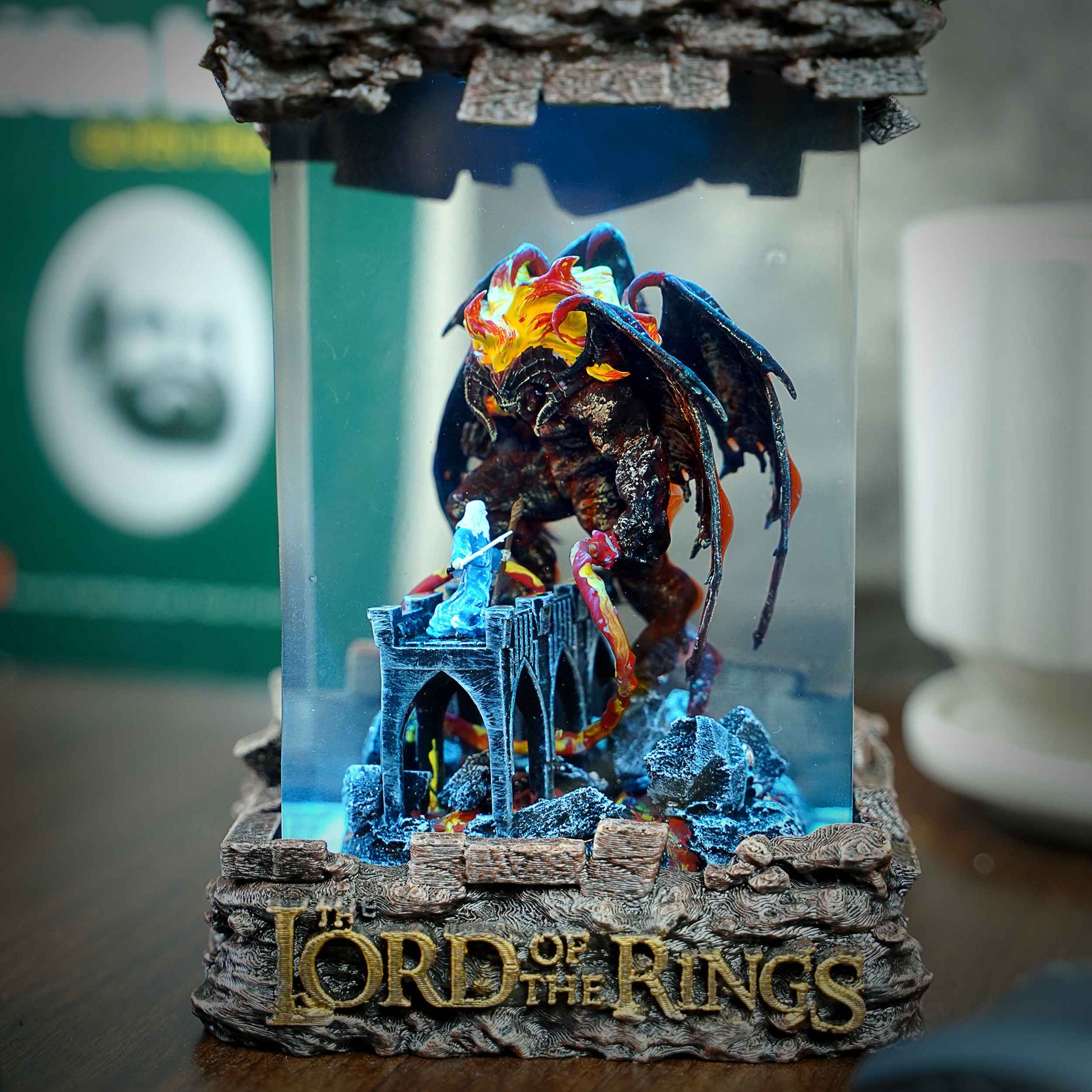 Balrog vs Gandalf Resin Lamp – The Lord of the Rings Multicolor / Size M – Handmade Epoxy Resin Lamp by Rescene Studio | Rescene Studio
