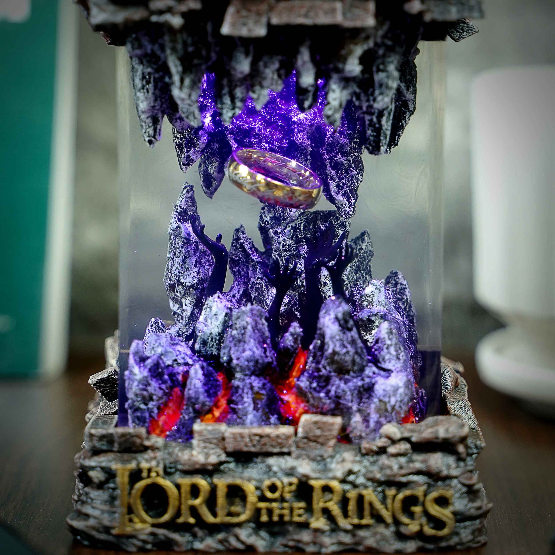 The One Ring Resin Lamp – The Lord of the Rings Multicolor / Size M – Handmade Epoxy Resin Lamp by Rescene Studio | Rescene Studio