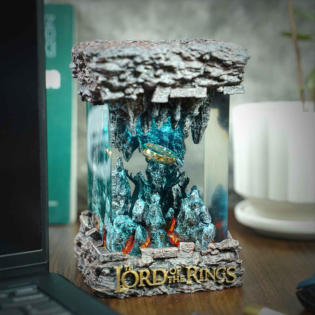 The One Ring Resin Lamp – The Lord of the Rings Multicolor / Size M – Handmade Epoxy Resin Lamp by Rescene Studio | Rescene Studio