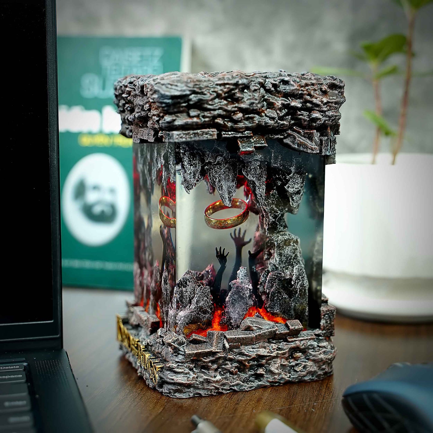 The One Ring Resin Lamp – The Lord of the Rings Multicolor / Size M – Handmade Resin Lamp by Rescene Studio | Rescene Studio