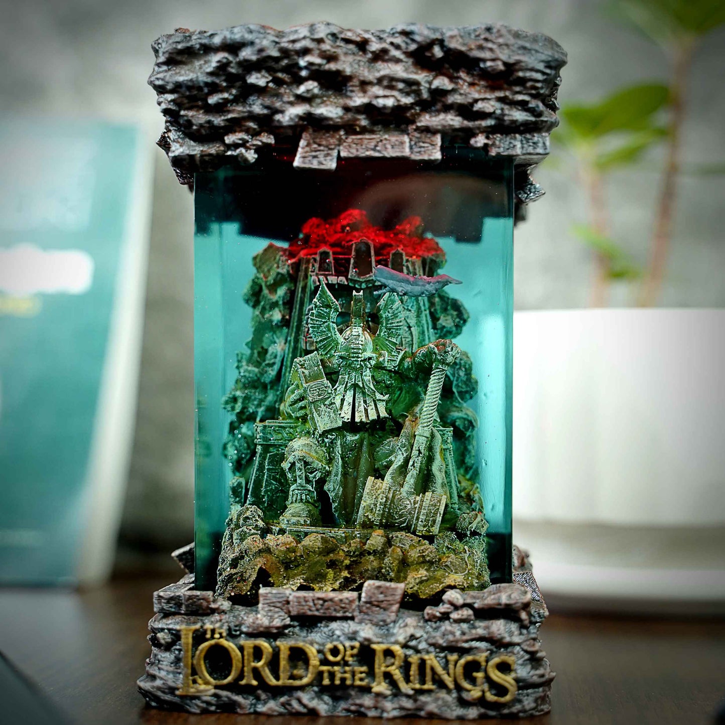 Dwarf King Resin Lamp – The Lord of the Rings Multicolor / Size M – Handmade Resin Lamp by Rescene Studio | Rescene Studio