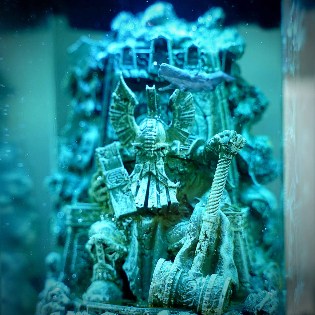 Dwarf King Resin Lamp – The Lord of the Rings Multicolor / Size M – Handmade Epoxy Resin Lamp by Rescene Studio | Rescene Studio