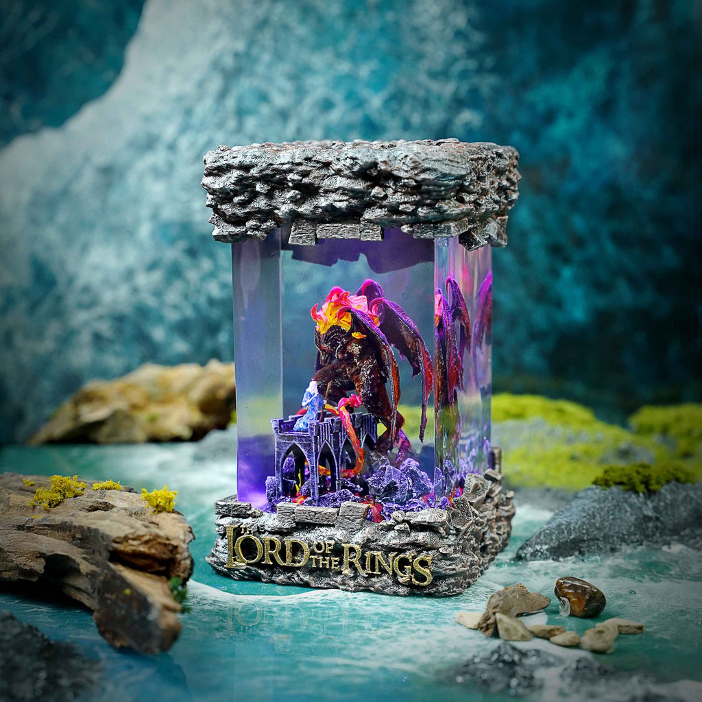 Balrog vs Gandalf Resin Lamp – The Lord of the Rings Multicolor / Size M – Handmade Epoxy Resin Lamp by Rescene Studio | Rescene Studio