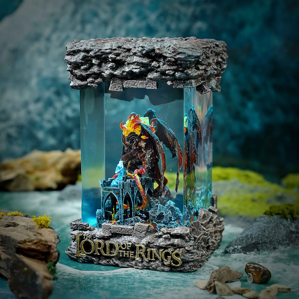 Balrog vs Gandalf Resin Lamp – The Lord of the Rings Multicolor / Size M – Handmade Epoxy Resin Lamp by Rescene Studio | Rescene Studio