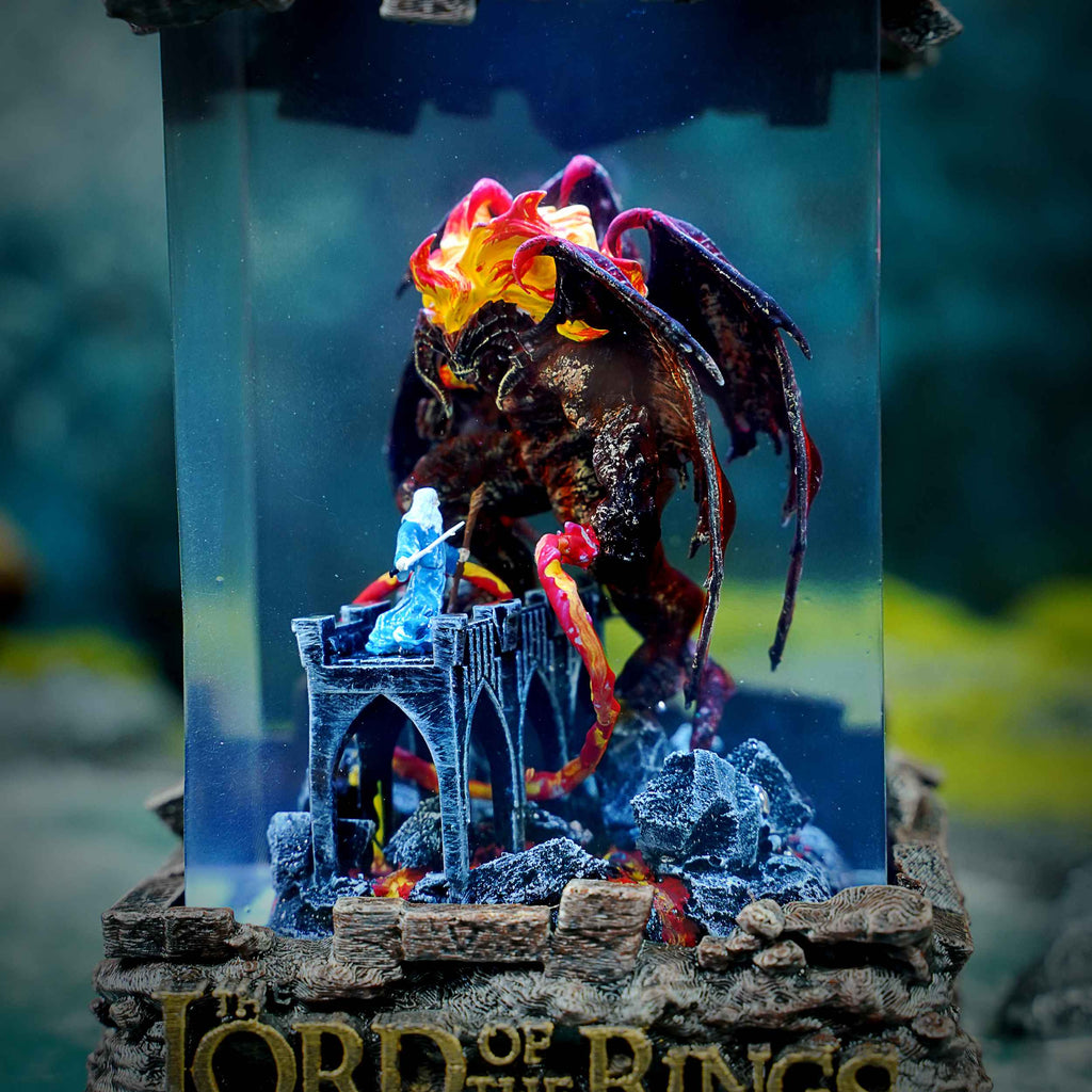 Balrog vs Gandalf Resin Lamp – The Lord of the Rings Multicolor / Size M – Handmade Epoxy Resin Lamp by Rescene Studio | Rescene Studio