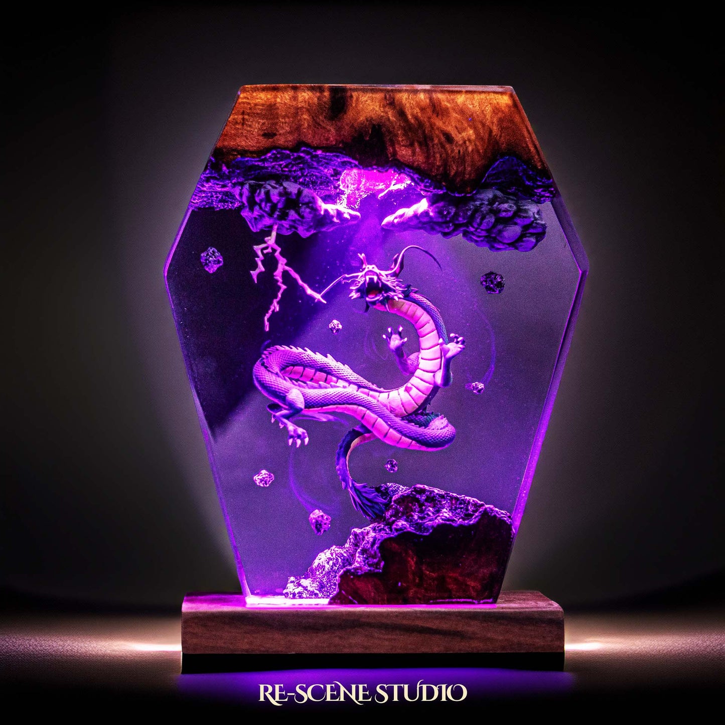 Shenron Resin Lamp — Detailed Display | Premium 3D Resin Diorama with RGB Color-Changing Light