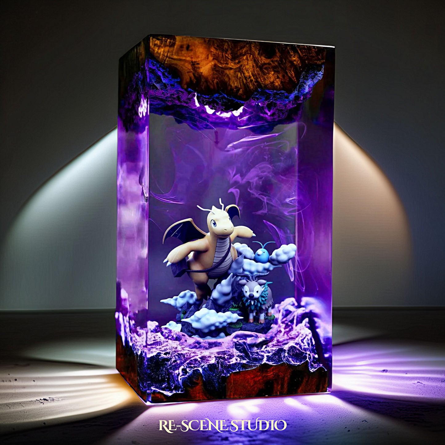 Dragonite Resin Lamp - Pokemon