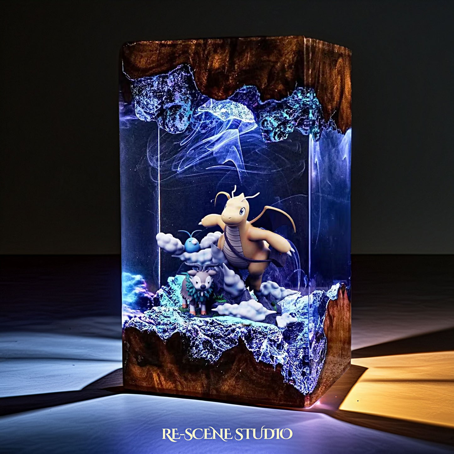 Dragonite Resin Lamp - Pokemon