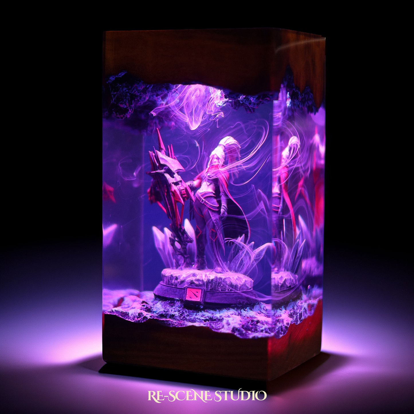 D.row R.anger Resin Lamp — Handcrafted Epoxy Resin LED Lamp | Unique Ambient Decor & Collector's Gift