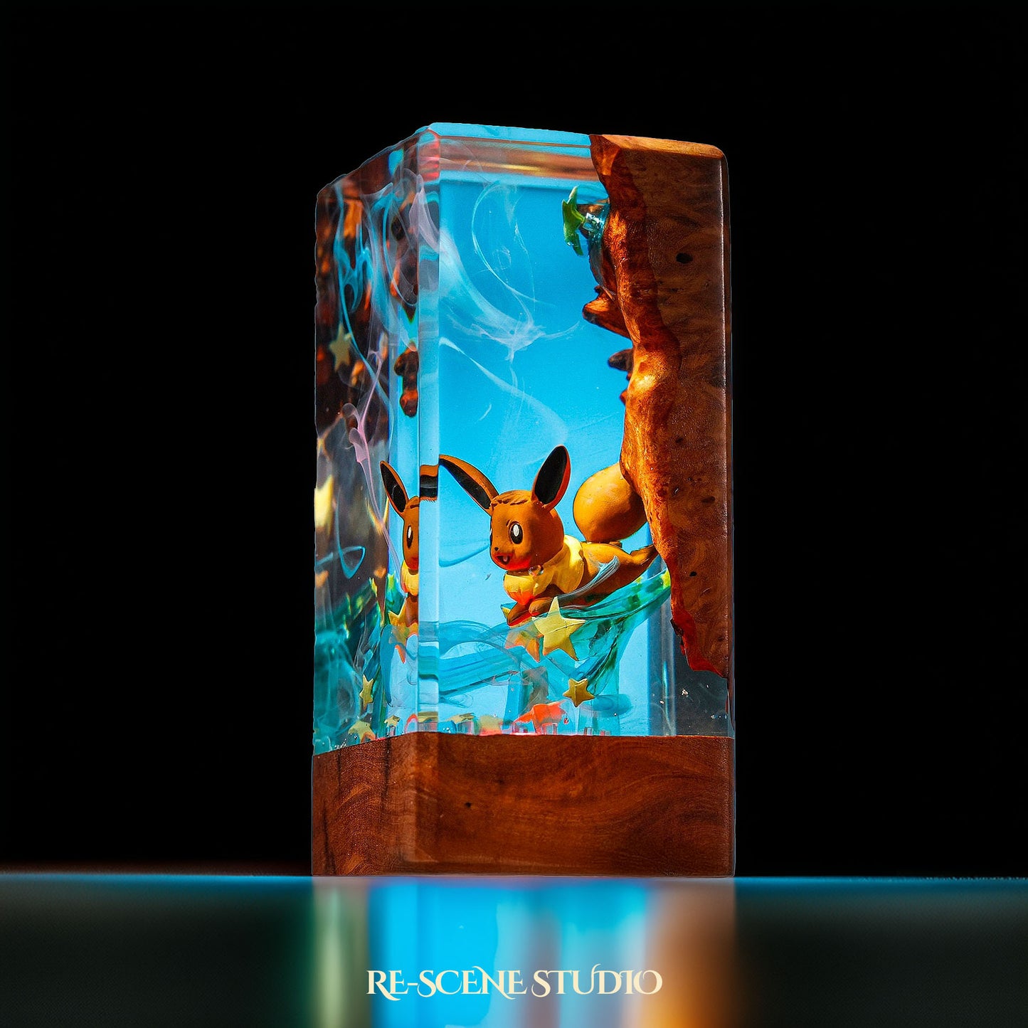 Eevee Resin Epoxy Lamp Multicolor / Size XL: 16 x 7 x 7 (cm) – Handmade Resin Lamp by Rescene Studio | Rescene Studio