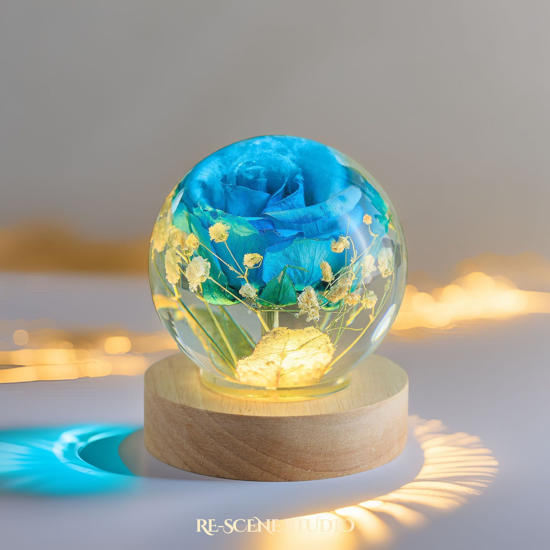 Eternal Blue Rose Globe Resin Lamp Multicolor / Size XL – Handmade Epoxy Resin Lamp by Rescene Studio | Rescene Studio