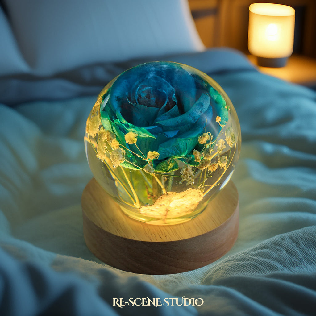 Eternal Blue Rose Globe Resin Lamp Multicolor / Size XL – Handmade Epoxy Resin Lamp by Rescene Studio | Rescene Studio