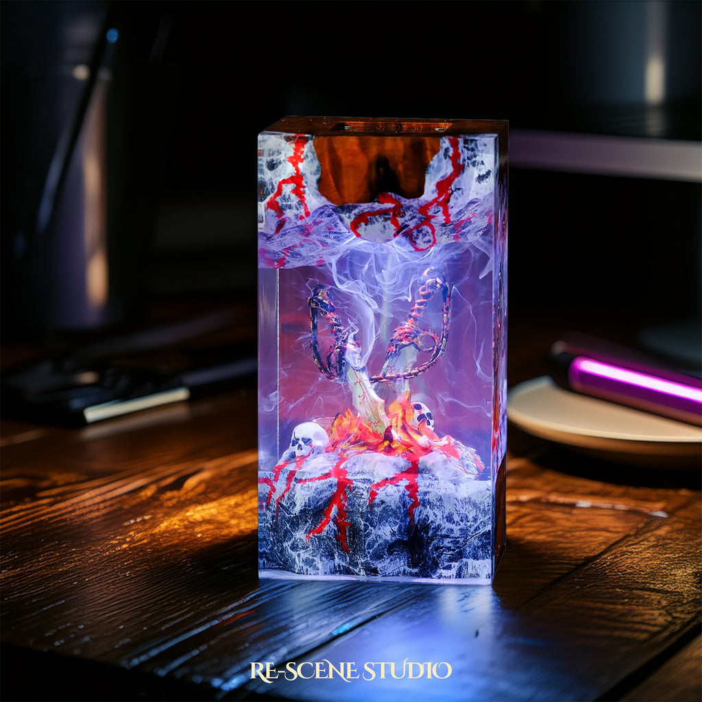Blades of Chaos Resin Epoxy Lamp Multicolor / Size M: 7 x 13 x 7 (cm) – Handmade Epoxy Resin Lamp by Rescene Studio | Rescene Studio