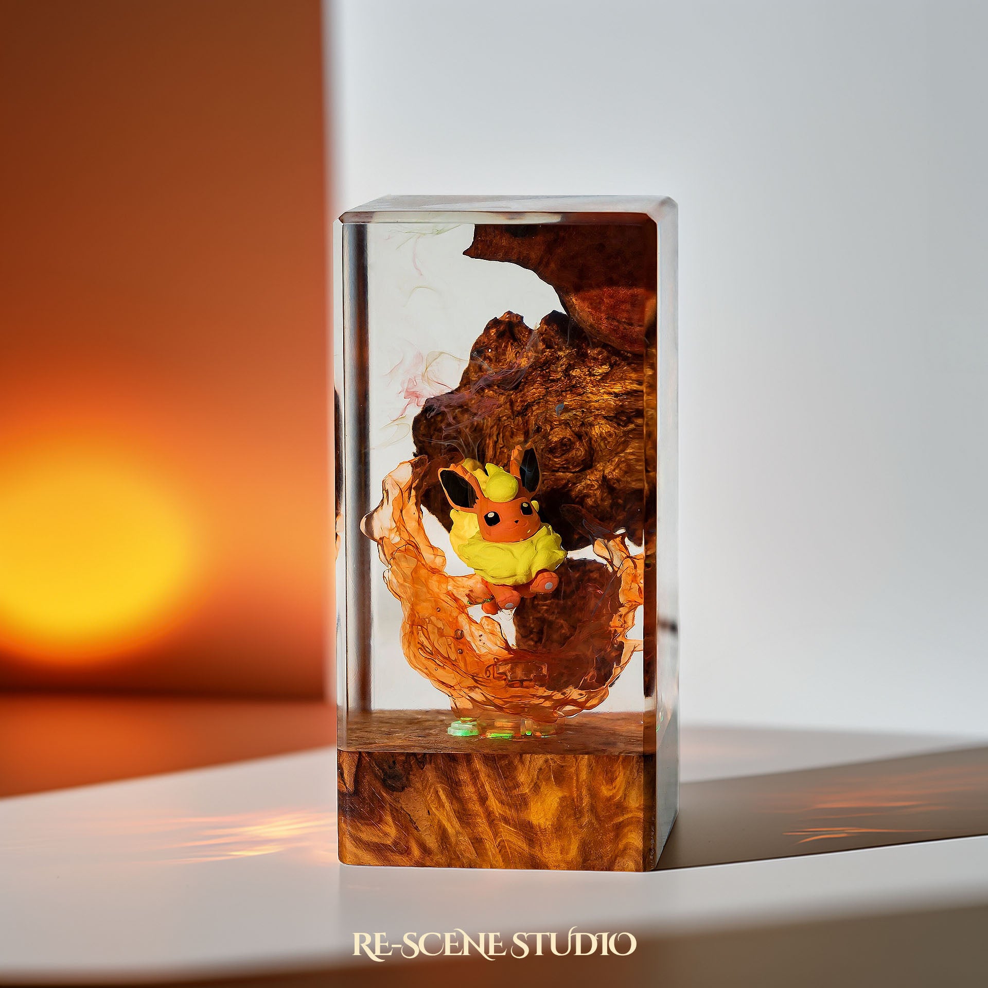 Flareon Resin Epoxy Lamp Multicolor / Size XL: 16 x 7 x 7 (cm) – Handmade Epoxy Resin Lamp by Rescene Studio | Rescene Studio