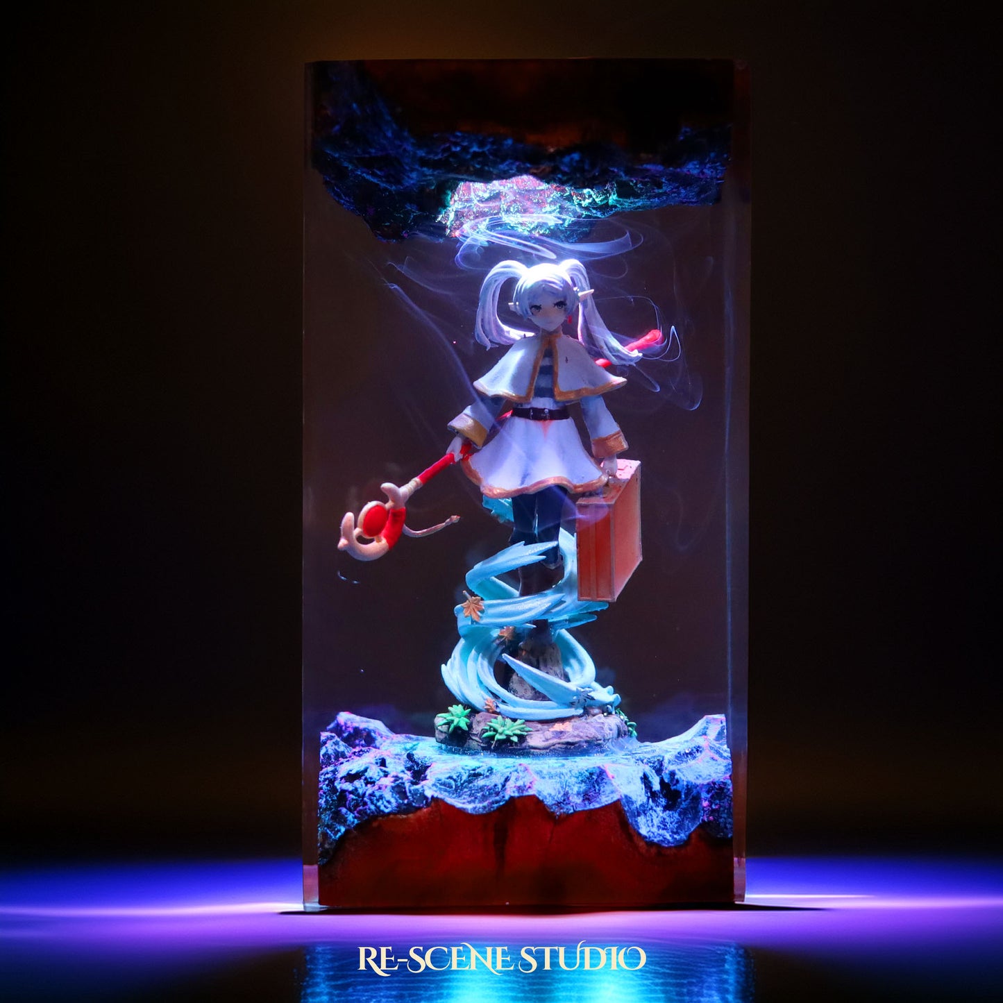 F.rie.ren Resin Lamp — Handcrafted Epoxy Resin LED Lamp | Unique Ambient Decor & Collector's Gift