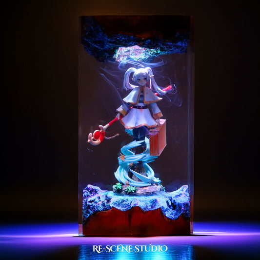 F.rie.ren Resin Lamp — Handcrafted Epoxy Resin LED Lamp | Unique Ambient Decor & Collector's Gift