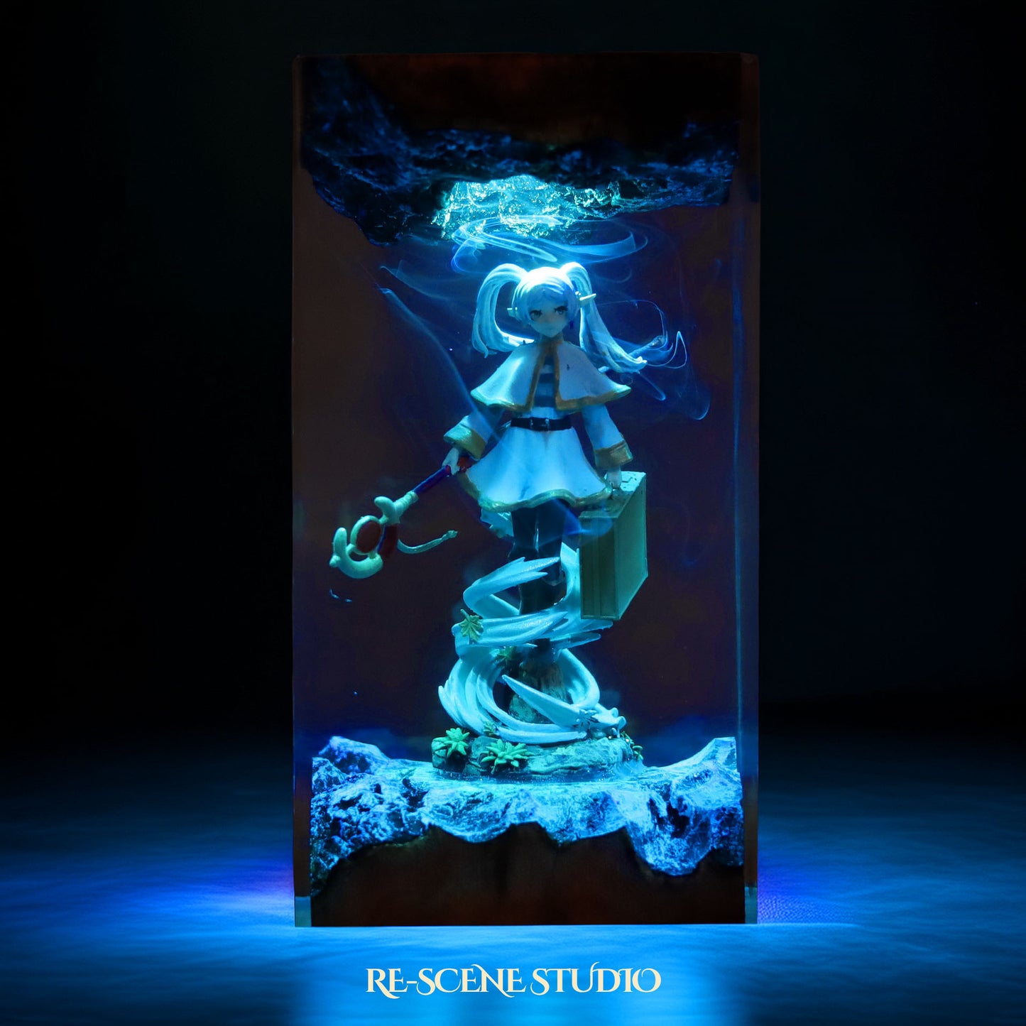 F.rie.ren Resin Lamp — Side Profile View | Handmade Pop-Culture Resin Art, Perfect Themed Gift