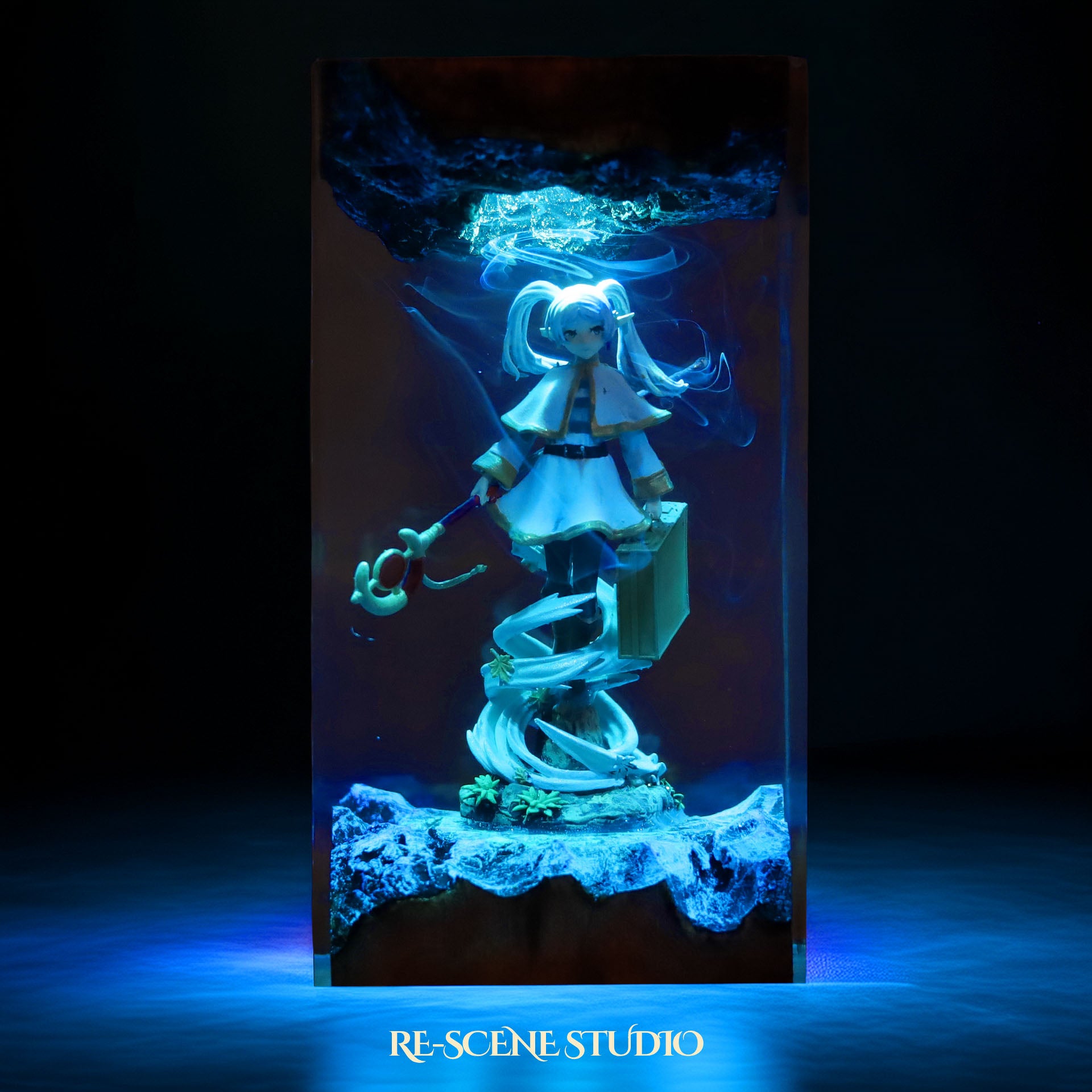 F.rie.ren Resin Lamp — Side Profile View | Handmade Pop-Culture Resin Art, Perfect Themed Gift