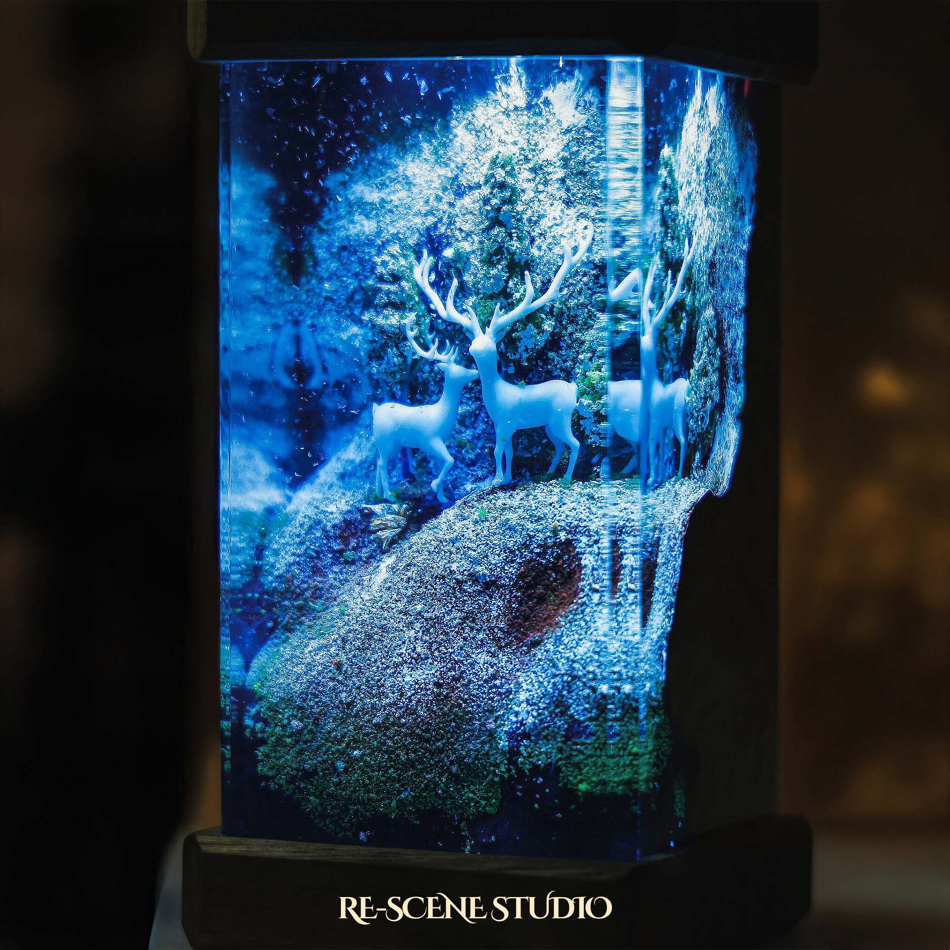 Winter Deer Forest Resin Epoxy Lamp Multicolor / Size M: 6 x 6 x 12 (cm) – Handmade Epoxy Resin Lamp by Rescene Studio | Rescene Studio