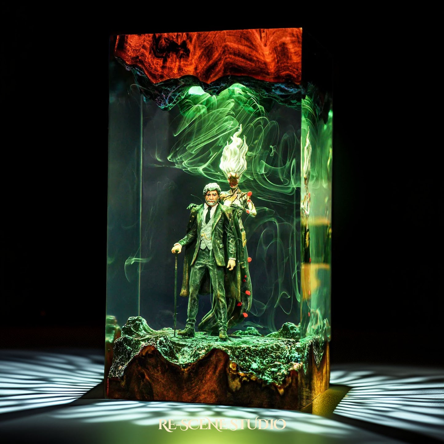 George Osric and Ranrok Resin Lamp - Hogwarts Legacy