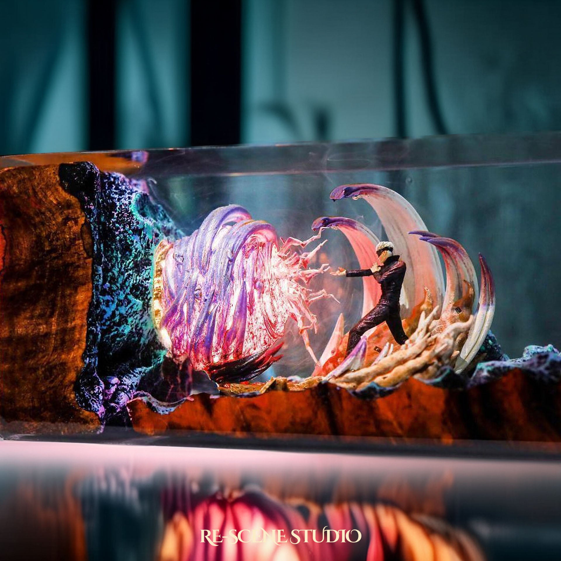 Gojo Satoru's Power Resin Lamp - Jujutsu Kaisen Multicolor / Size M: 6 x 4 x 12 (cm) – Handmade Epoxy Resin Lamp by Rescene Studio | Rescene Studio