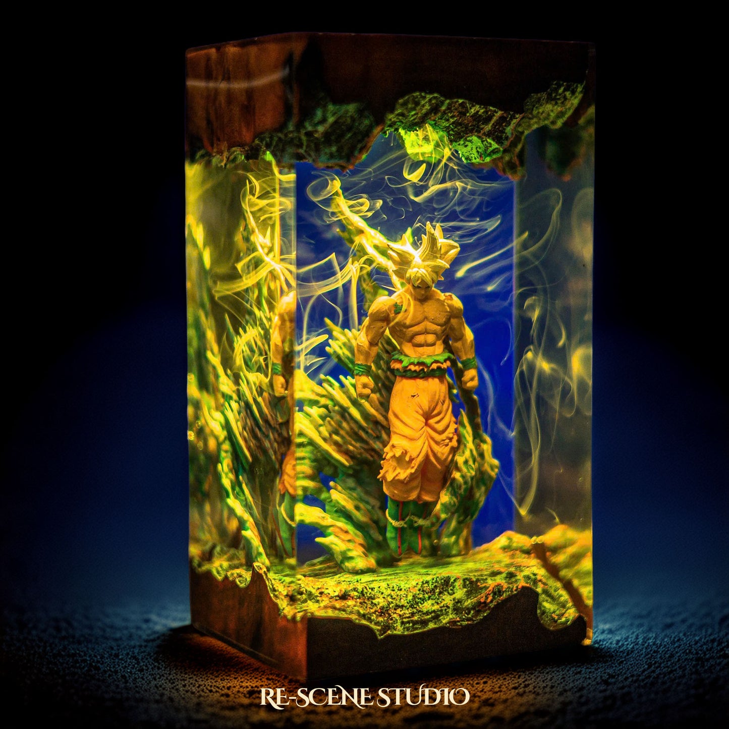Goku Ultra Instinct Resin Lamp - Dragon Ball Super