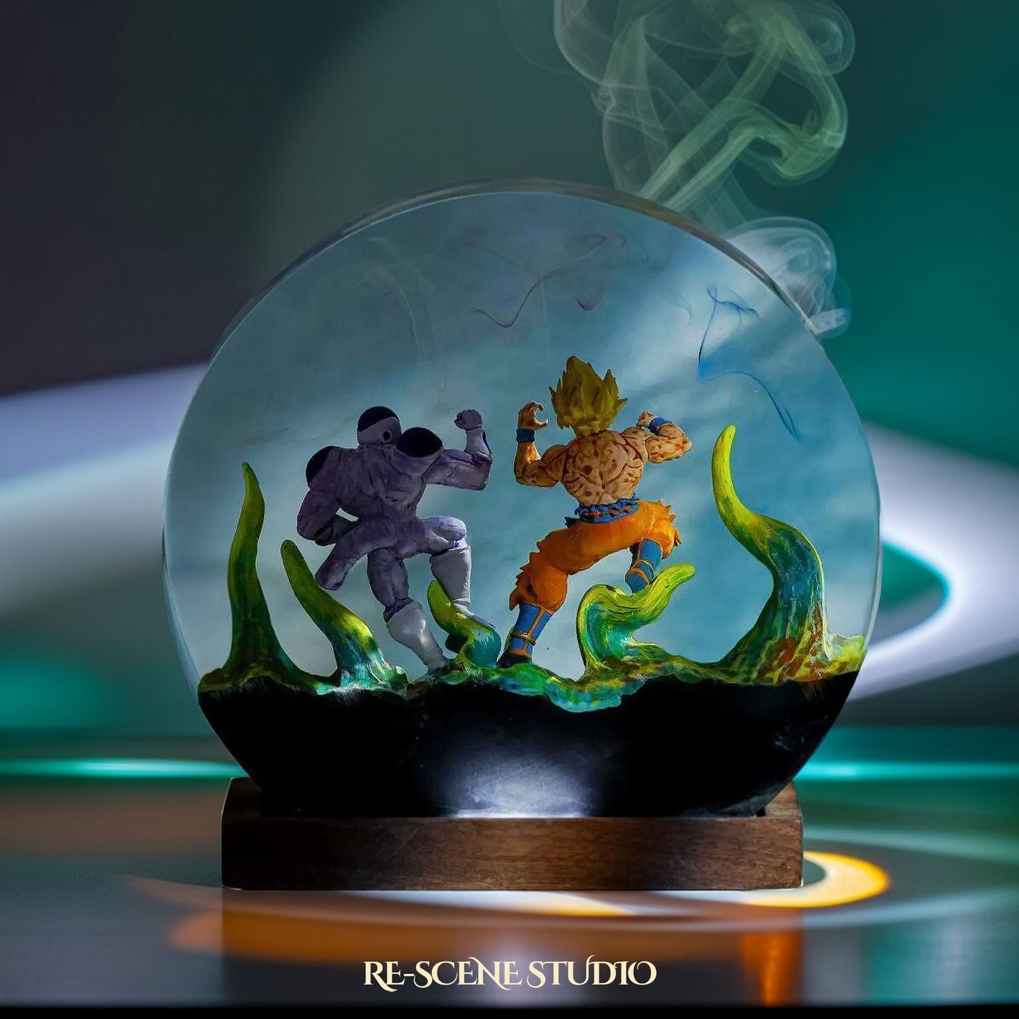 Goku vs Frieza Resin Epoxy Lamp Multicolor / Size M: 13 x 12 (cm) – Handmade Resin Lamp by Rescene Studio | Rescene Studio
