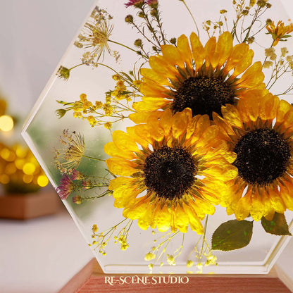 Golden Sun Trio Resin Epoxy Lamp Multicolor / Size L – Handmade Resin Lamp by Rescene Studio | Rescene Studio