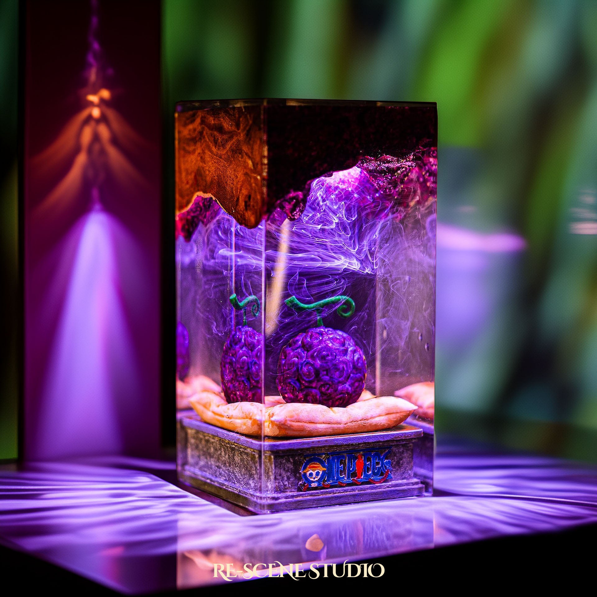 Gomu Devil Fruit Resin Lamp - One Piece Multicolor / Size M: 7 x 13 x 7 (cm) – Handmade Epoxy Resin Lamp by Rescene Studio | Rescene Studio