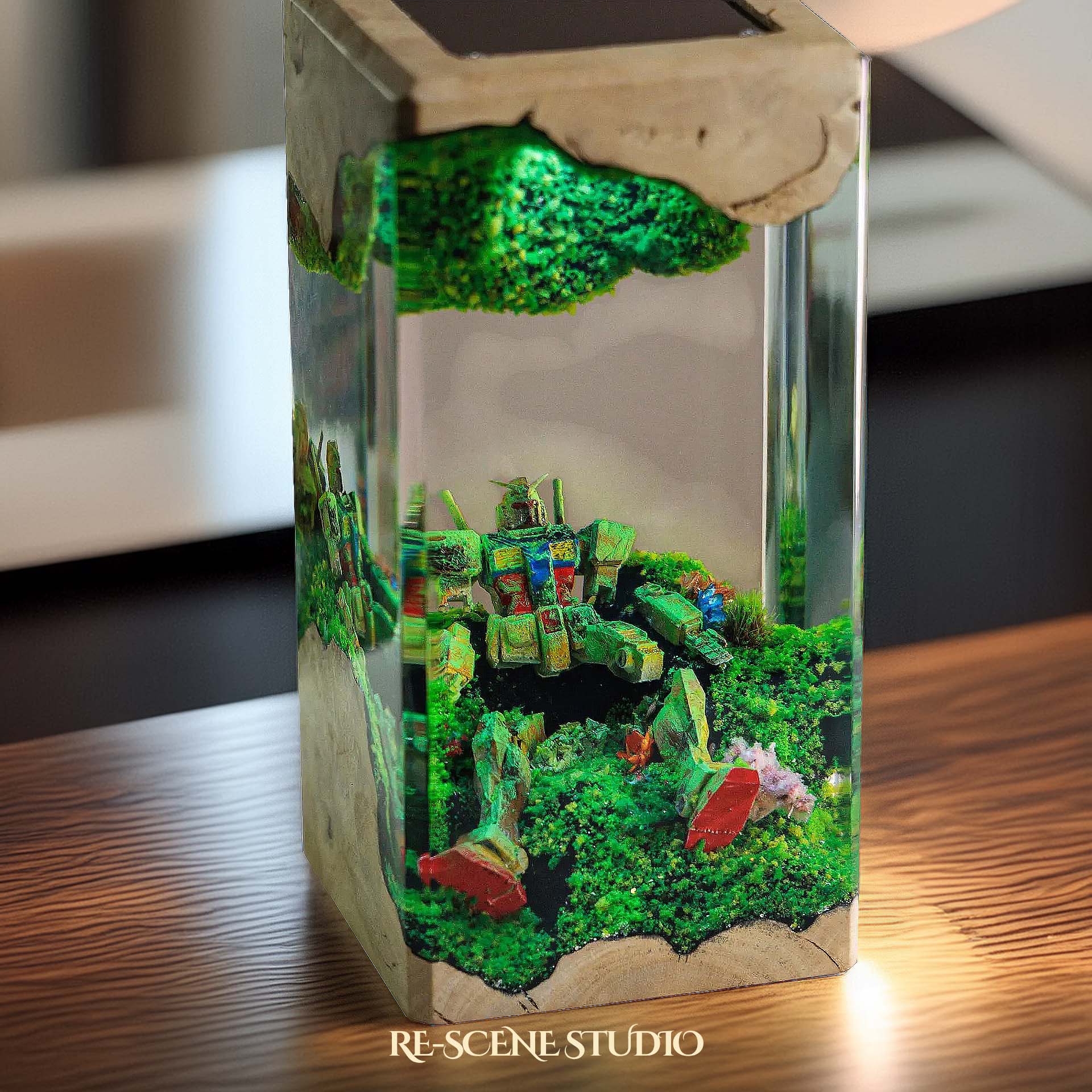 Gundam Resting Resin Epoxy Lamp Multicolor / Size XL: 8.5 x 8.5 x 16 (cm) – Handmade Epoxy Resin Lamp by Rescene Studio | Rescene Studio